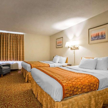 Econo Lodge Inn & Suites Stevens Point Luaran gambar