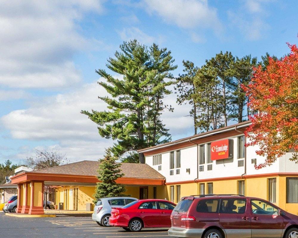 Econo Lodge Inn & Suites Stevens Point Luaran gambar