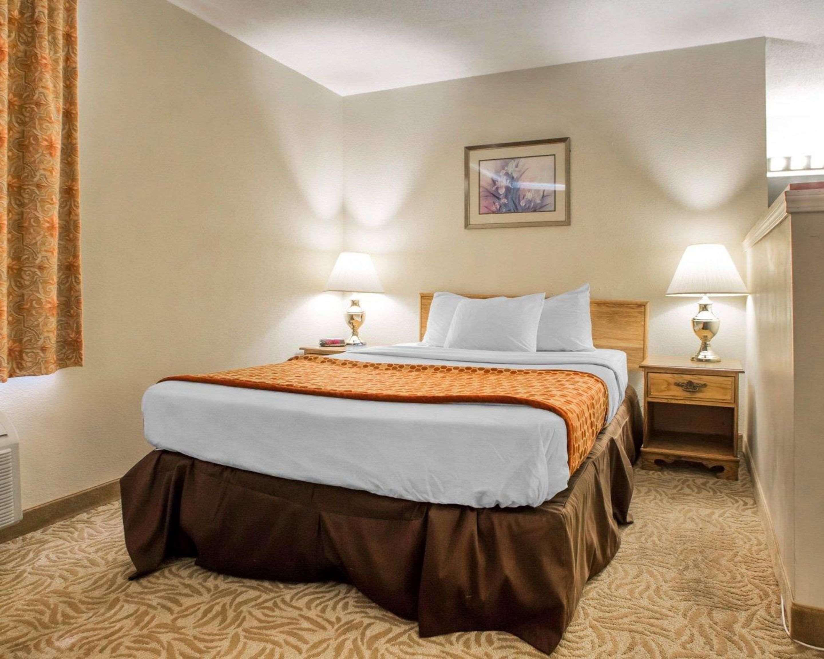 Econo Lodge Inn & Suites Stevens Point Luaran gambar