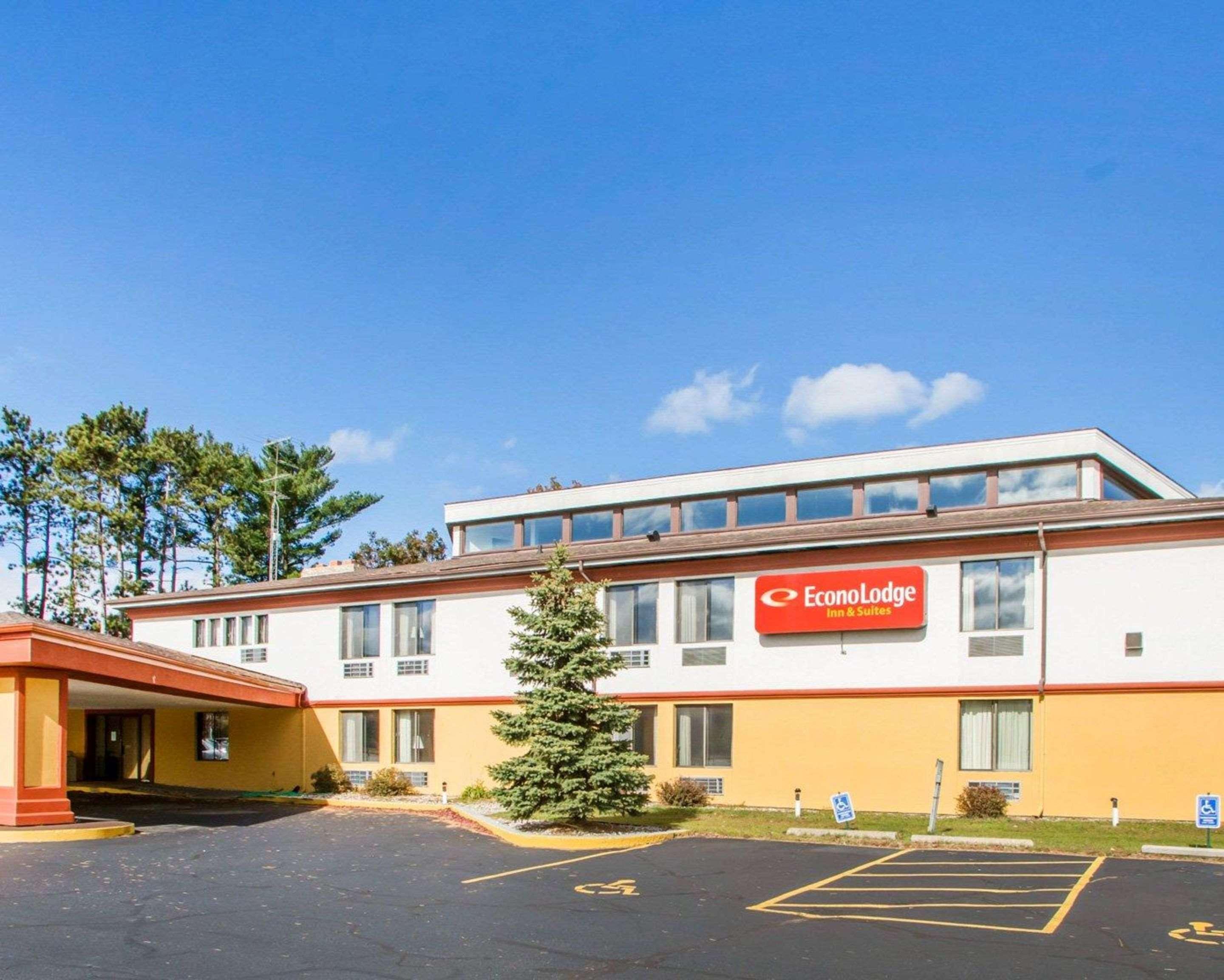 University Inn & Suites Stevens Point Luaran gambar