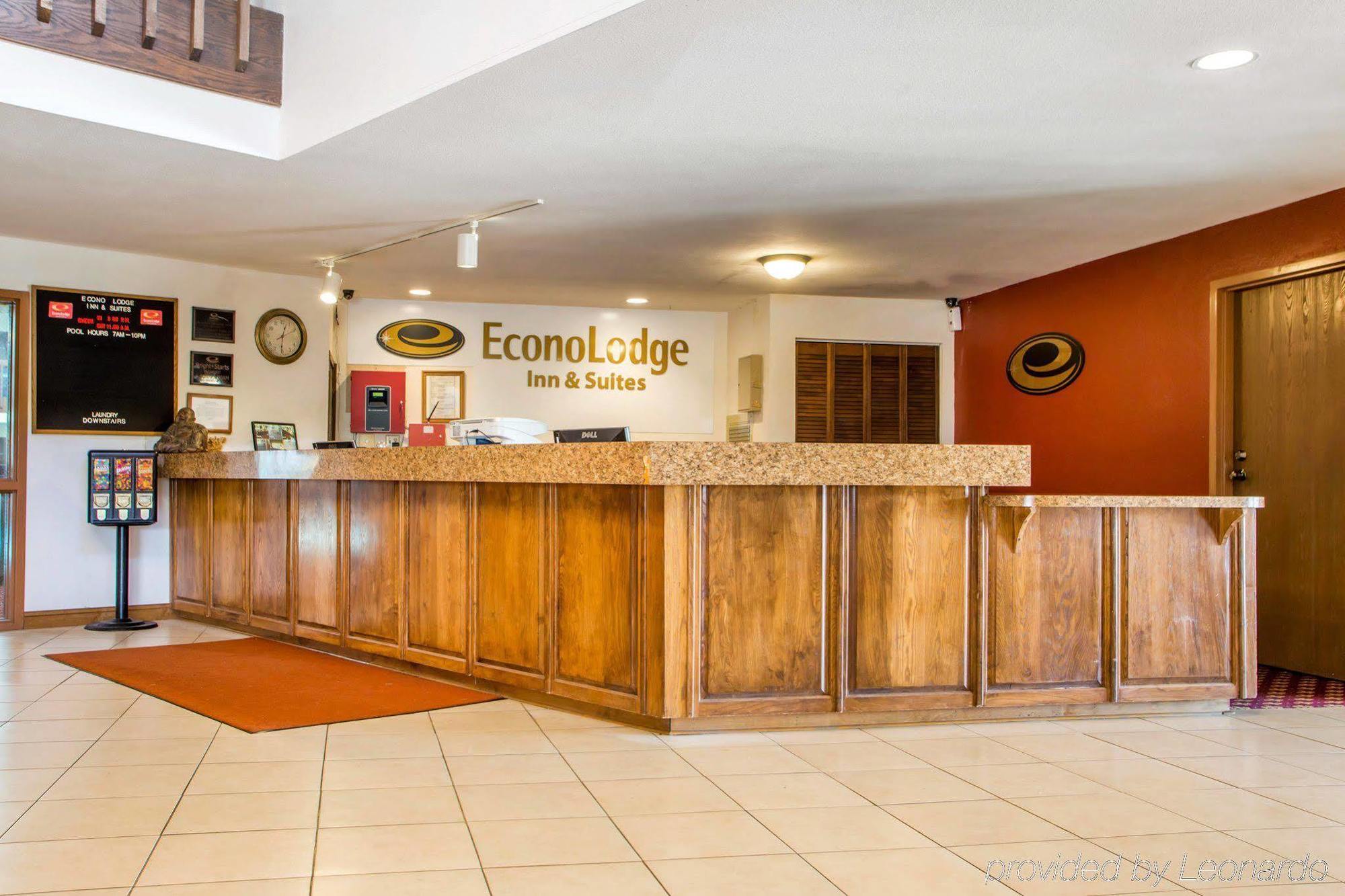 Econo Lodge Inn & Suites Stevens Point Luaran gambar